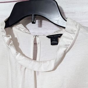 Ann Taylor Sleeveless Ruffle Neck Blouse Cotton Size L